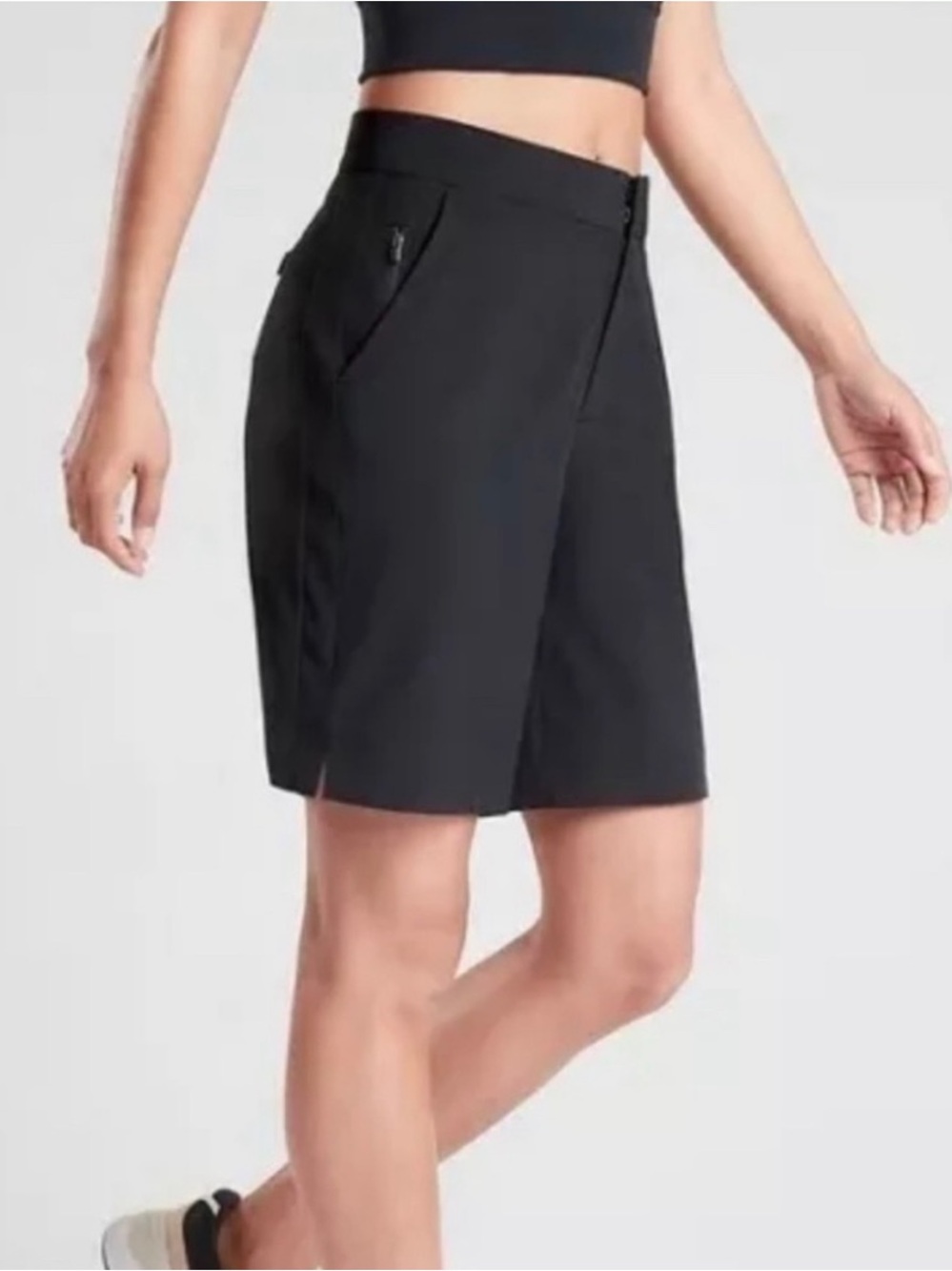 Athleta Tribeca 9" Bermuda Shorts Black Sz 6